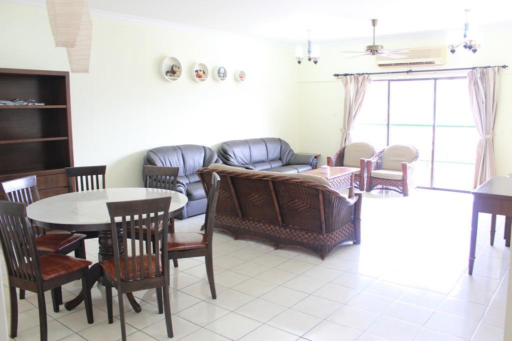 Apartamento de 362 m2 com 3 quarto Apartamento Kota Kinabalu Exterior foto