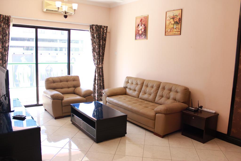 Apartamento de 362 m2 com 3 quarto Apartamento Kota Kinabalu Exterior foto