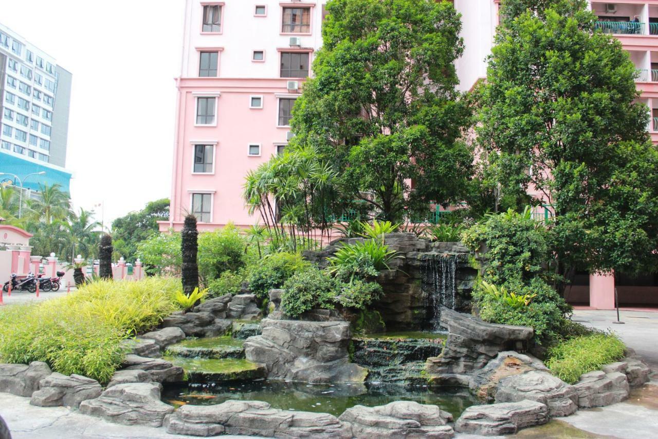 Apartamento de 362 m2 com 3 quarto Apartamento Kota Kinabalu Exterior foto